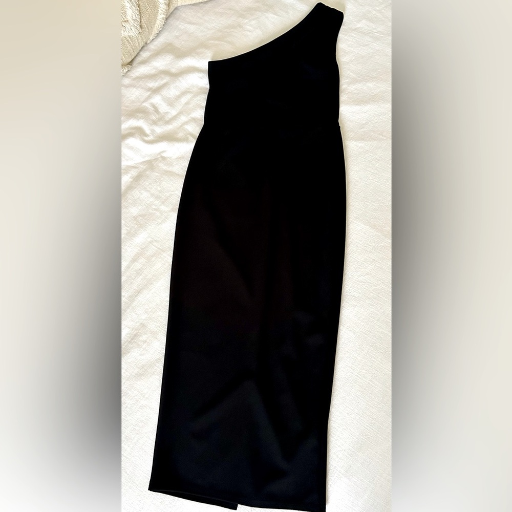 Pretty Little Things Midi Dress